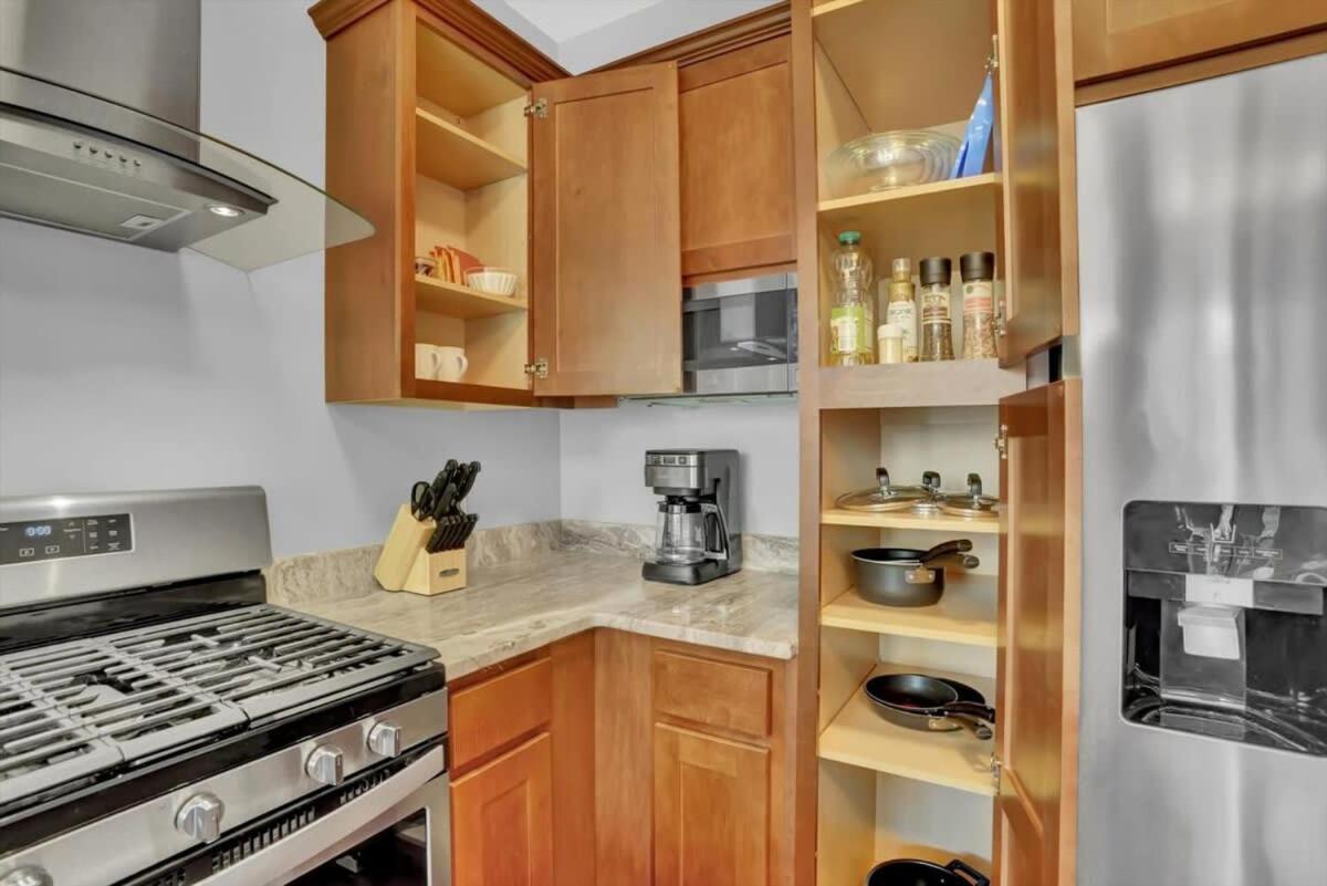 Cozysuites Spacious 2Br, Ppg Paints Arena, Pitts Pittsburgh Buitenkant foto